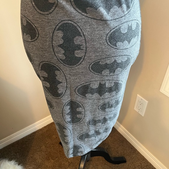 Forever 21 Batman Pencil Skirt - Picture 4 of 8